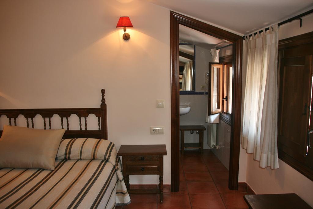 Hotel Olimpia Albarracín Exterior photo