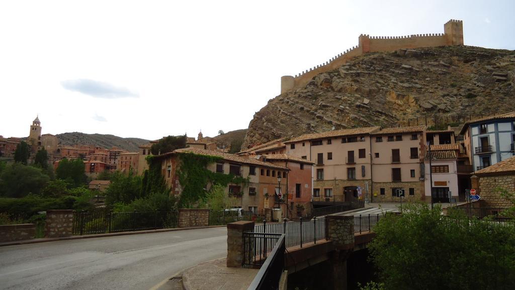 Hotel Olimpia Albarracín Exterior photo
